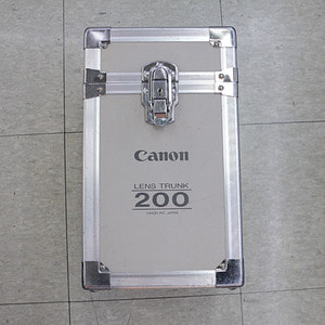 CANON EF 200mm F1.8 L 케이스